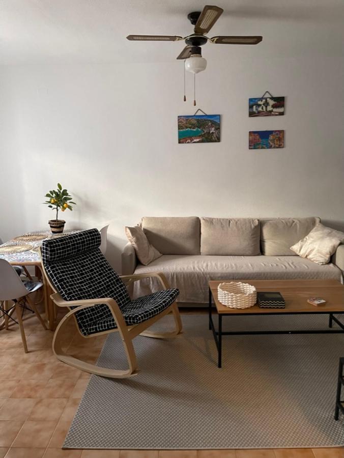 Casa Benita Lägenhet Torrevieja Exteriör bild