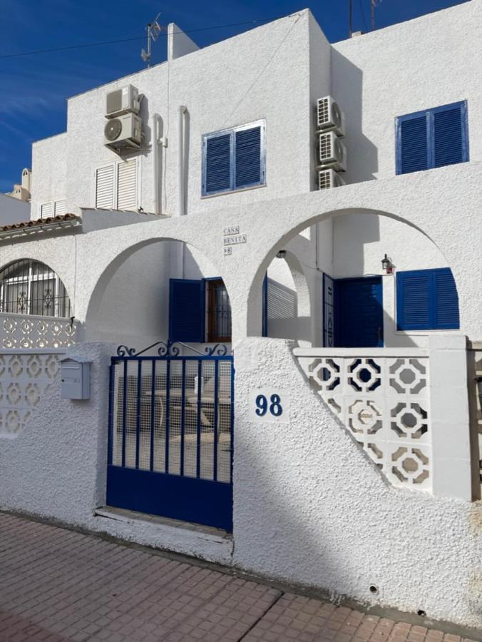 Casa Benita Lägenhet Torrevieja Exteriör bild